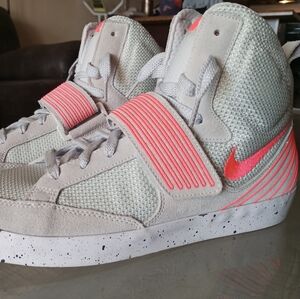Nike Skystepper Sneakers New